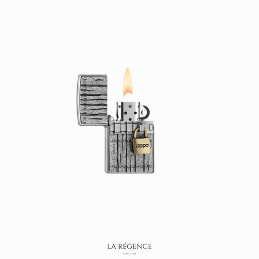 Closed Vintage-La Régence