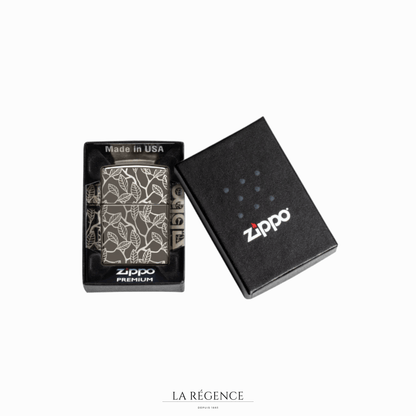Vine and Leaves Design-La Régence